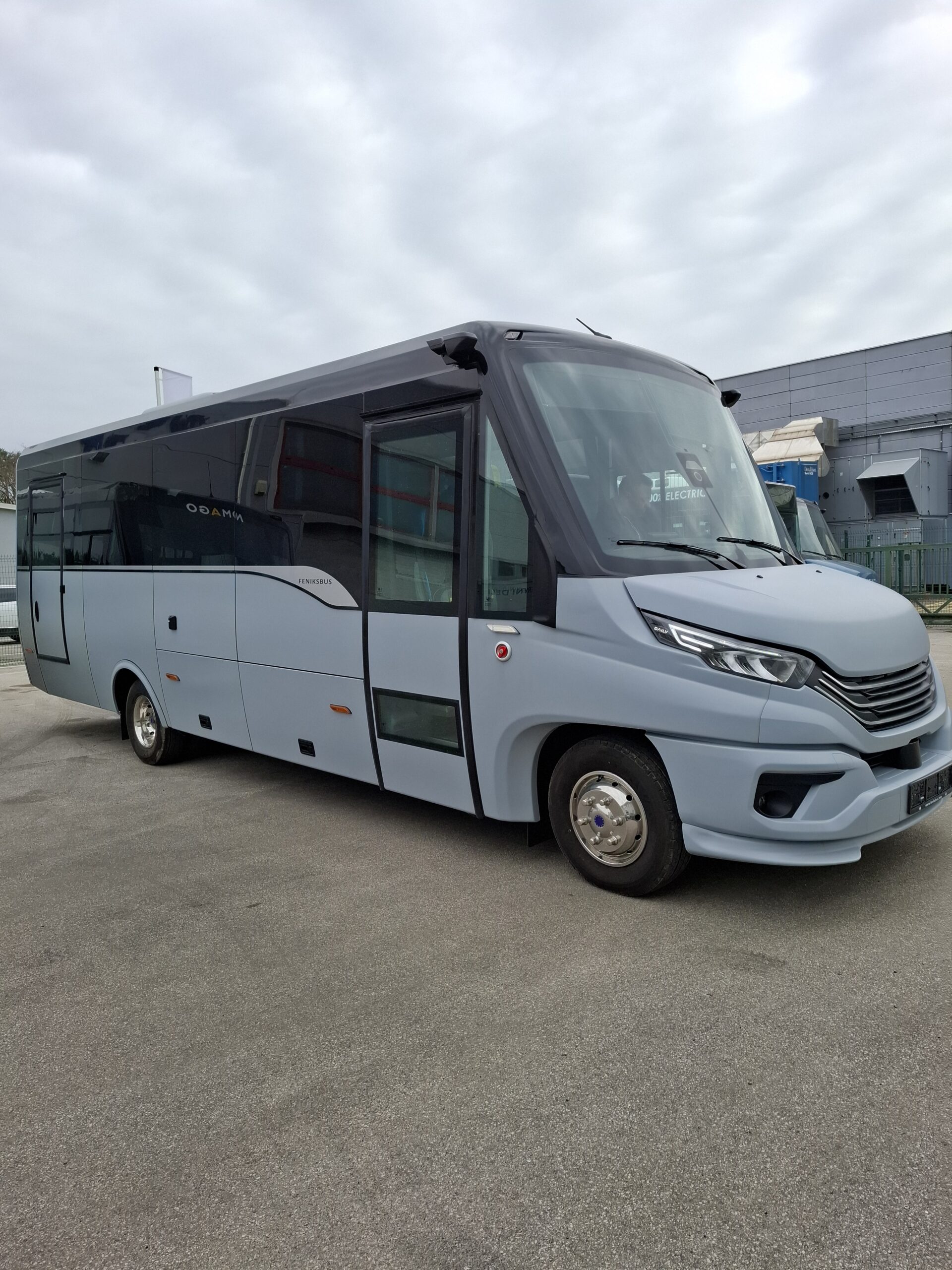 Feniksbus Elektro-Midibus – ca. 30 Sitzplätze
