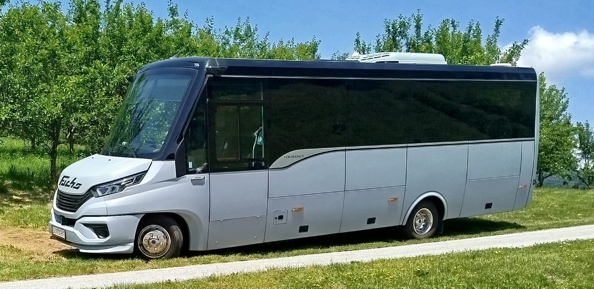 Feniksbus Elektro-Midibus – ca. 30 Sitzplätze